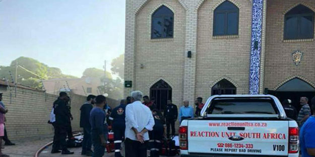 Güney Afrika'daki cami saldırısında terör şüphesi!