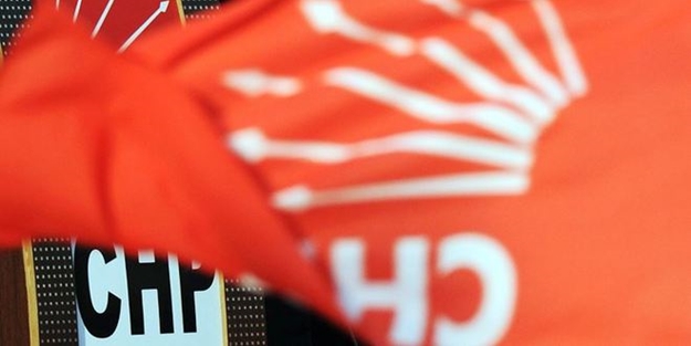 O CHP'liye 'Davutoğlu' linci