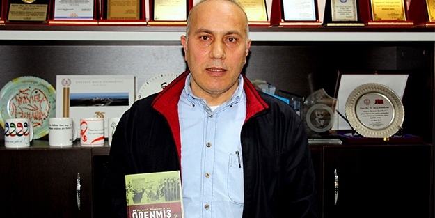 O dekan bakın kim çıktı