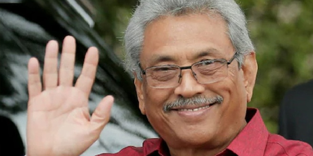 O Devlet Başkanı, ülkesini terk ederek ABD'ye gitti