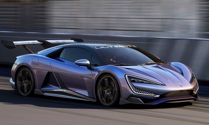 O elektrikli otomobil saatte 375 km hıza ulaştı!