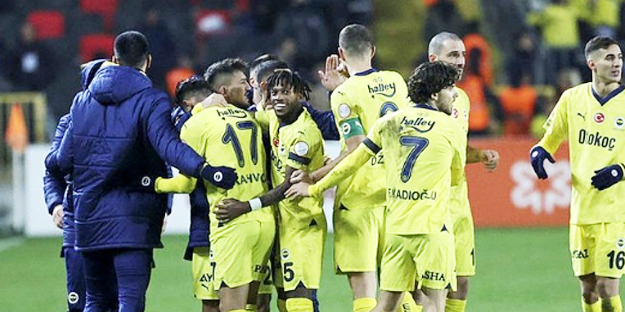 O futbolcuyla ilgili flaş gelişme! Tüm Türkiye’ye böyle duyurdular: Şaka değil gerçek...