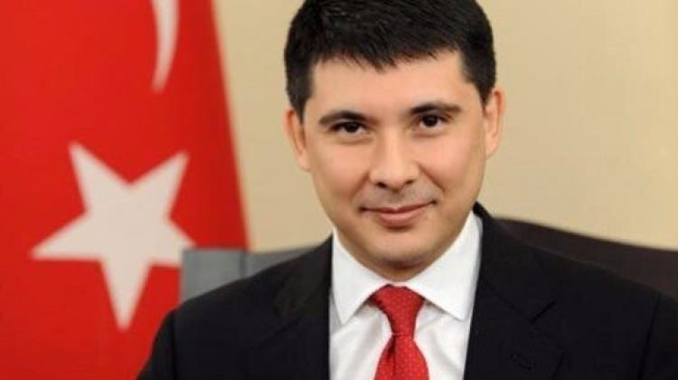 Darbe girişimi gecesi Erdoğan'ın yanındaydı! En zor seçimi o yaptı