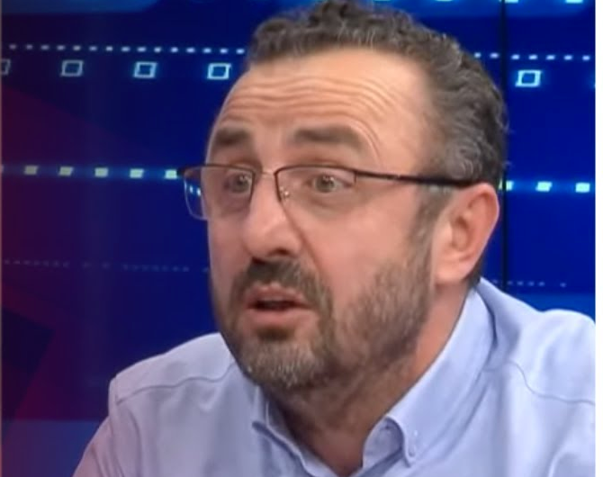 O gelişme, Davutoğlu'nun ekonomistinin gözlerini faltaşı gibi açtı! Hazımsıza bak hazımsıza