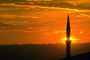 O gerçek mü'minler ki...