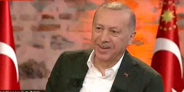 O görüntüler izletildi! Cumhurbaşkanı Erdoğan Kılıçdaroğlu'na böyle güldü