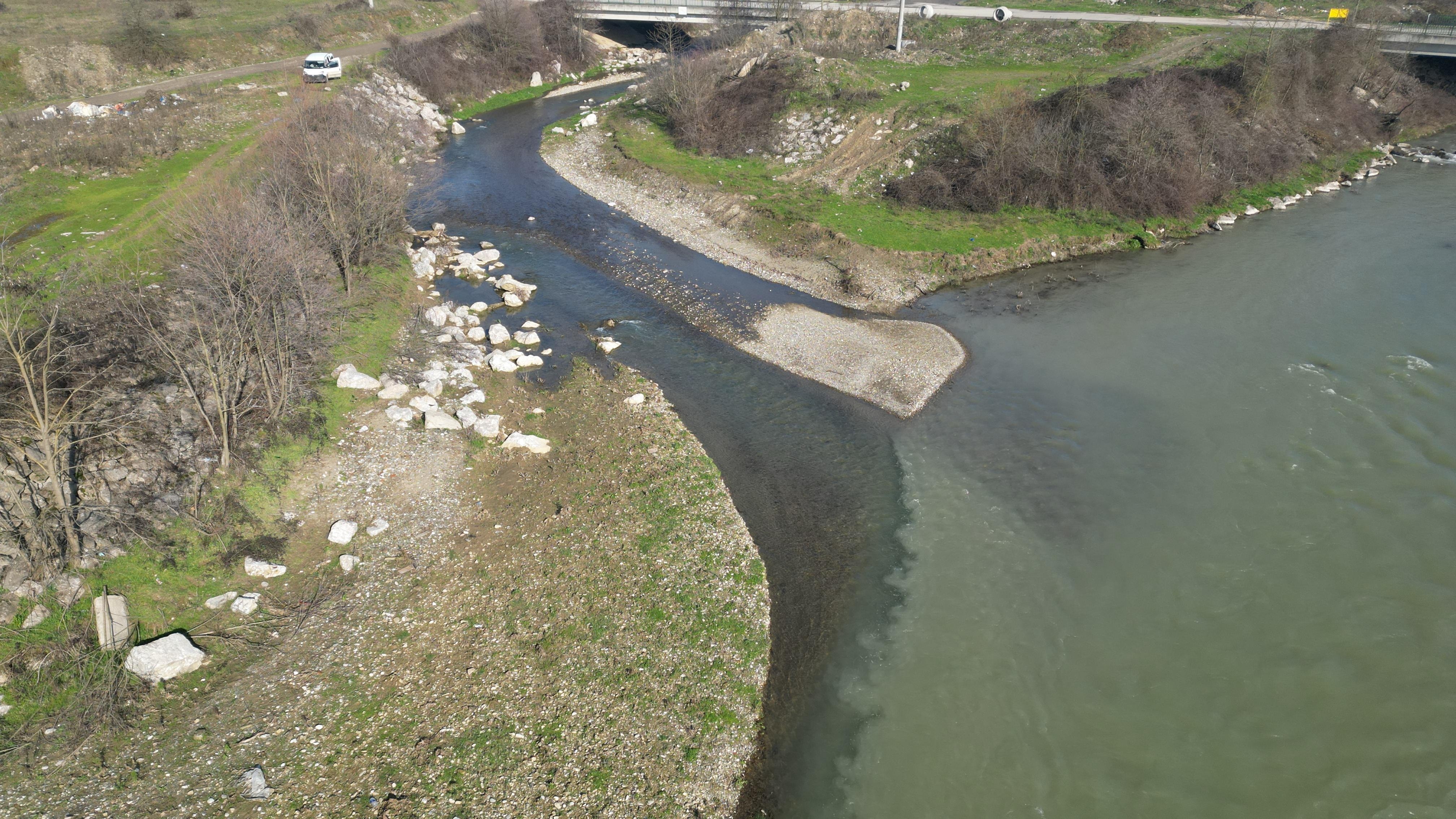 O görüntüleri başkan Özlü paylaştı! Ekrem İstanbul’a bu suyu içiriyor