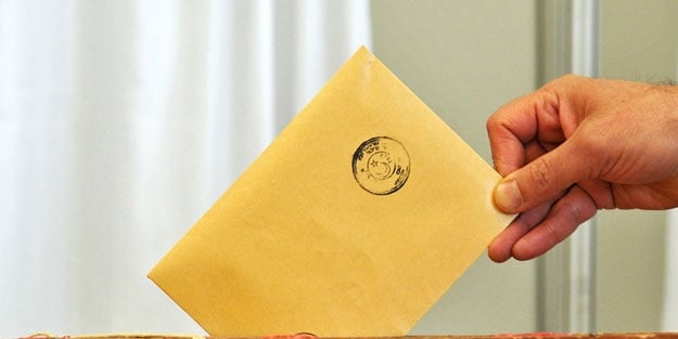 O ilde oy sayımı sırasında 3 farklı kimlikle oy vermeye çalıştı: Olayda kendini böyle savundu! Tepki çeken hareket