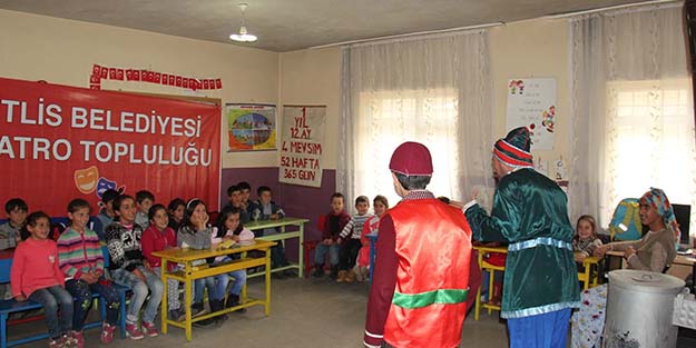 O ilde tiyatrosuz çocuk kalmayacak