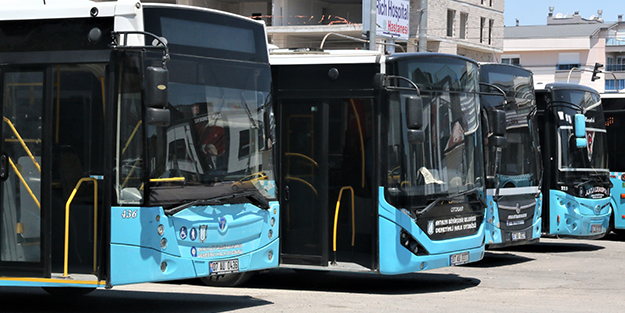 O ilimizde 24 bin lira maaşla şoför bulunamıyor! Otobüsler çalışamaz hale geldi