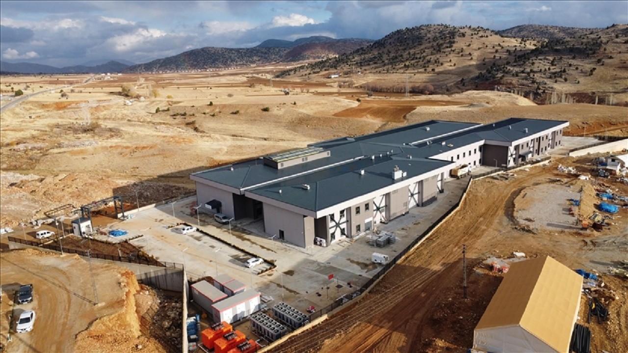 O ilimizde 50 yataklı hastane hasta kabulüne başlıyor