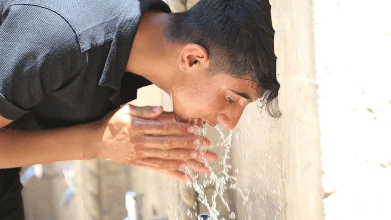 O ilimizde sıcaklık 47 dereceyi gösterdi!