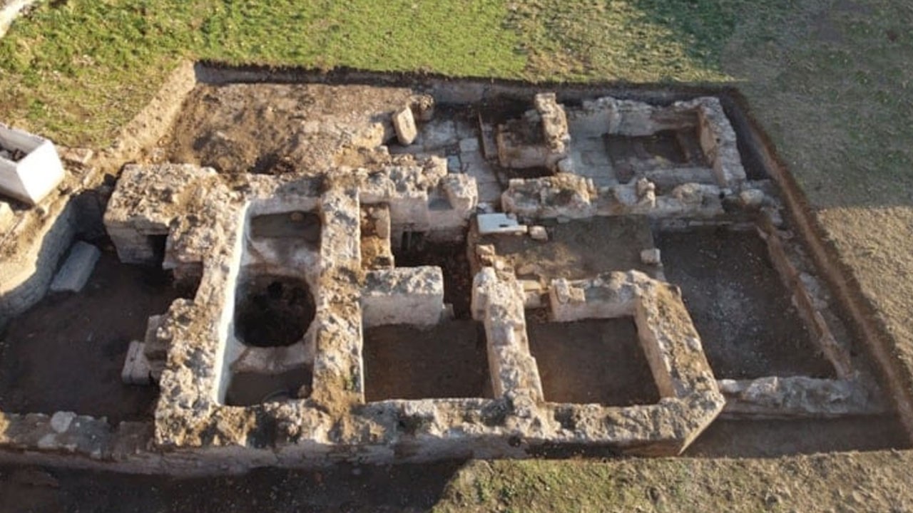 O ilimizde tarihi keşif: Köprülü Mehmed Paşa'nın gizli hamamı bulundu!