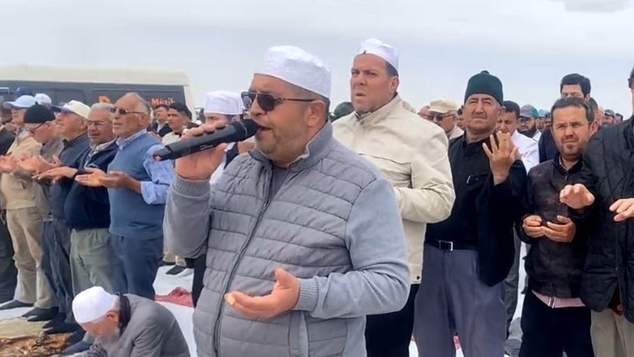 O ilimizde yağmur duası yapıldı