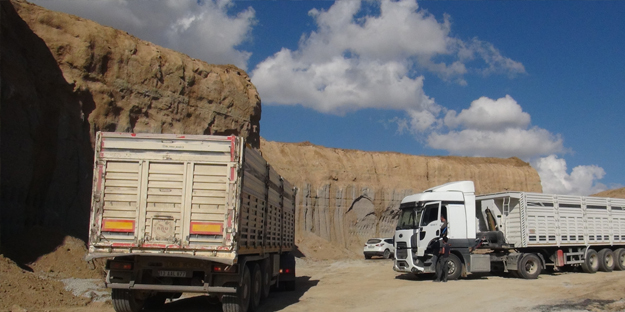 O ilimizden büyük ses getirecek açıklama! TIR’ların ardı arkası kesilmiyor… Rekor gelir bekleniyor…