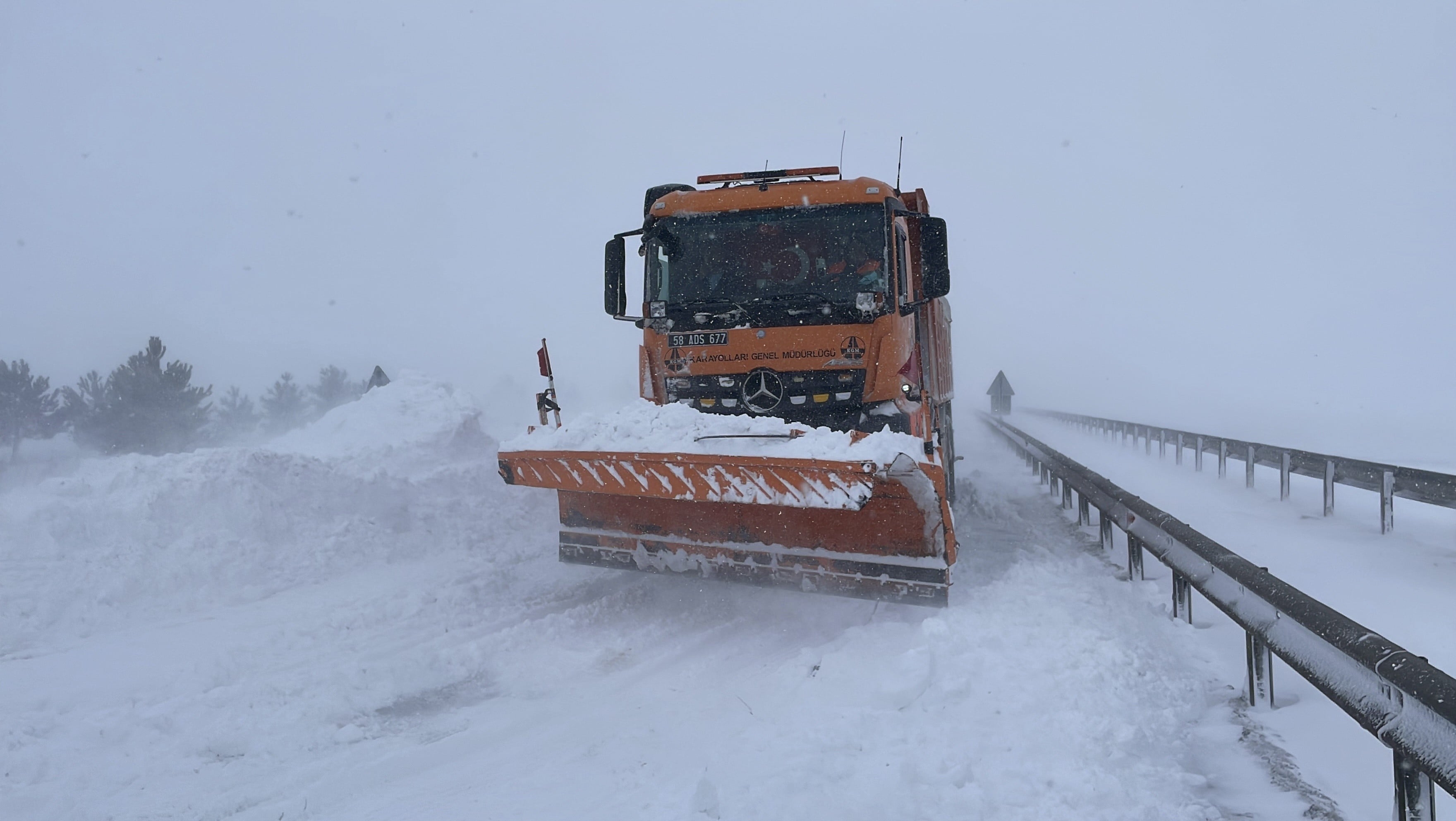 O ilimizin Türkiye ile bağlantısı kesildi! Hiçbir yere çıkış yok