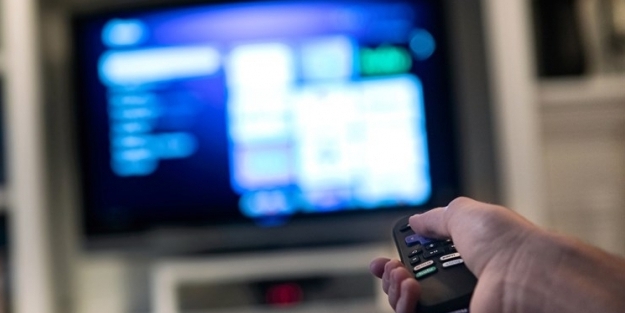 O kanala peş peşe ağır darbe! O dizi de yayından kaldırılıyor