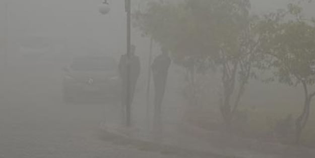 Mardin'i toz bulutu ele geçirdi!