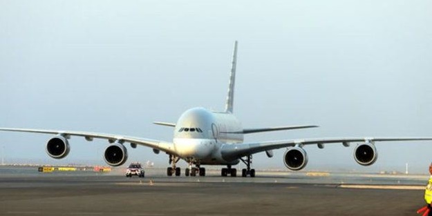 O koltuklarda sakın oturmayın!