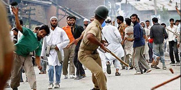 O komutan öldürüldü koca ülke karıştı