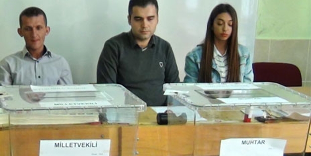 O köy yine sandığa gitmedi