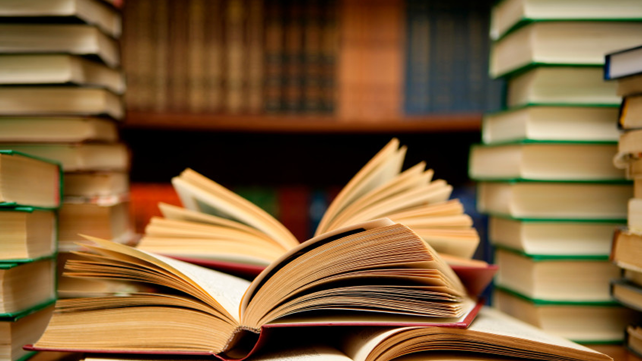 'O Kur'an meallerini imha etmek yetmez! Hatta...'