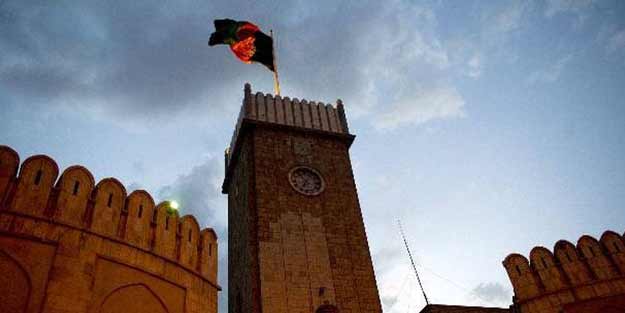 O Müslüman ülkede şoke eden gelişme! Koronavirüs Cumhurbaşkanlığı Sarayı'na sıçradı