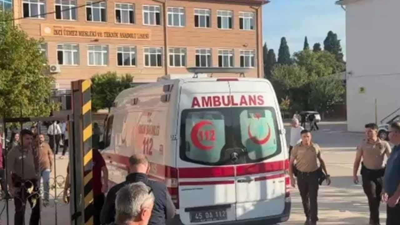O okulda eğitime bir gün ara: MEB alçak saldırı için 3 müfettiş görevlendirdi