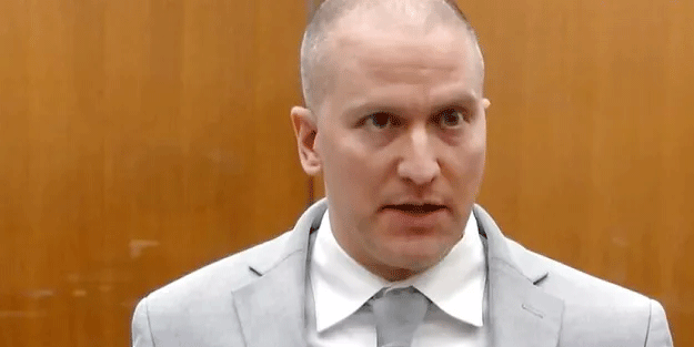 O polis 22 kez bıçaklanmış!