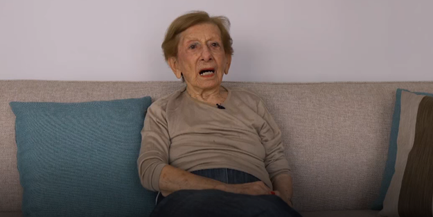 O profesör aşıya temkinli yaklaşan vatandaşları hedef aldı: Cahil canavar insanlar! Onları sürmek lazım