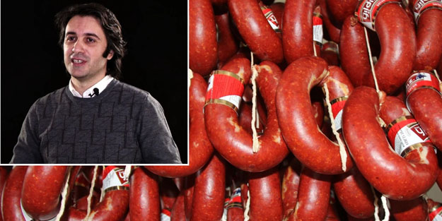 O profesör en lezzetli sucuğu bulmak için kolları sıvadı!