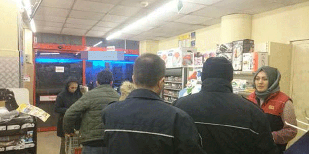 O şehirde Reina katliamcısı alarmı verildi
