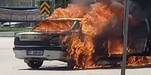 O şehirde sıcak hava otomobili yaktı!