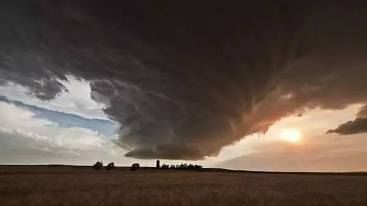 O şehirde valilikten şiddetli fırtına uyarısı!