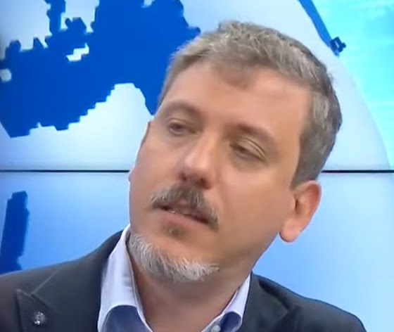 O solağın da kafasına sonunda dank etti! He şunu bileydin koçum