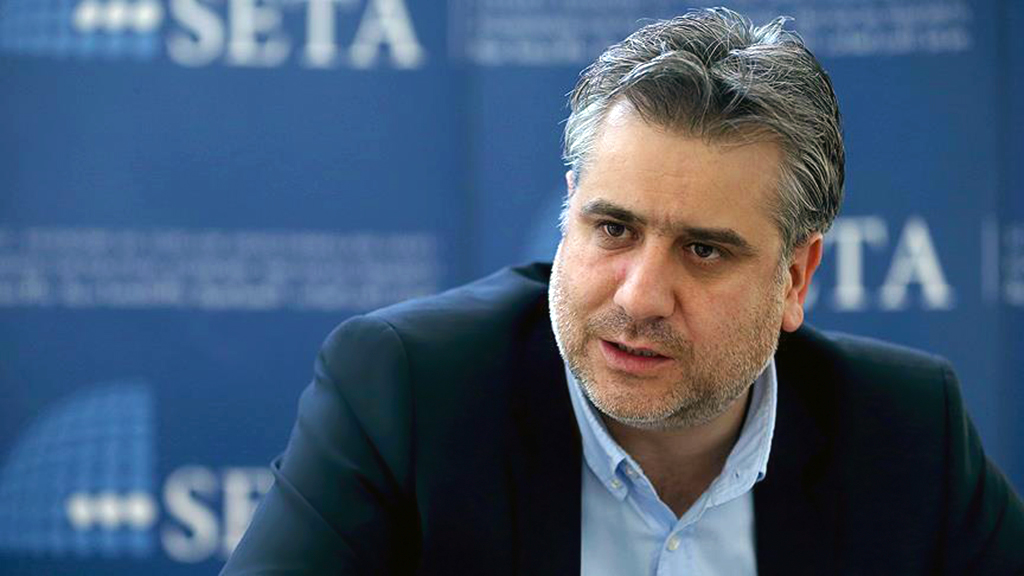 O söylemleri ellerinde patladı! Bunların ağzının ortasına kürekle vurmak lazım