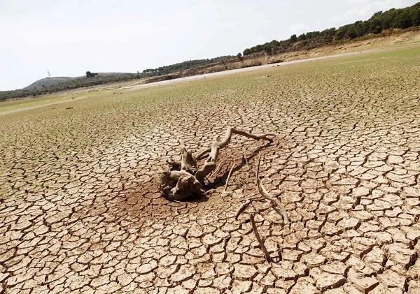 O ülke baharda yandı kavruldu