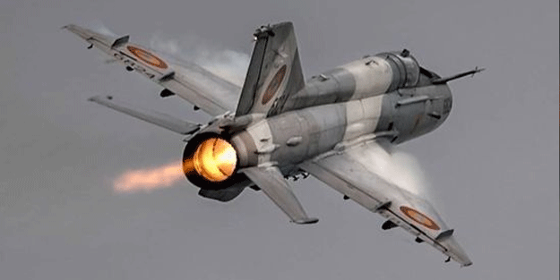 O ülke bu haberle sarsıldı! Askeri uçak düştü