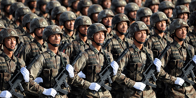 O ülke de Suriye'ye fiili şekilde geliyor