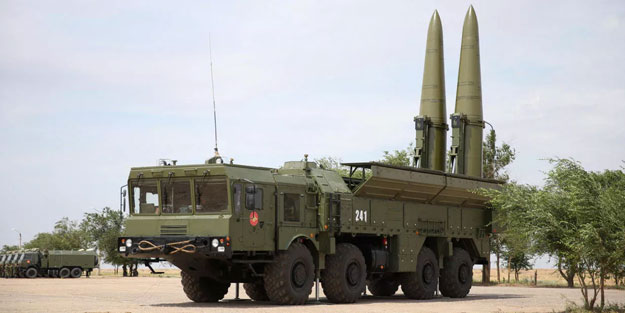 O ülke Rusya'dan S-400 ve İskender füzesi satın aldı