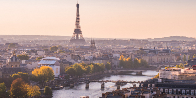 O ülke şokta! Ünlü o yerde yiyecek, içecek ve etlerin karışımlarını kanalizasyonda muhafaza ettikleri ortaya çıktı