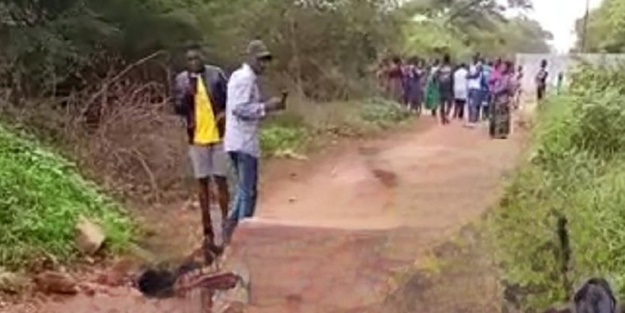 O ülkede acı olay! Boş arazide bulundular