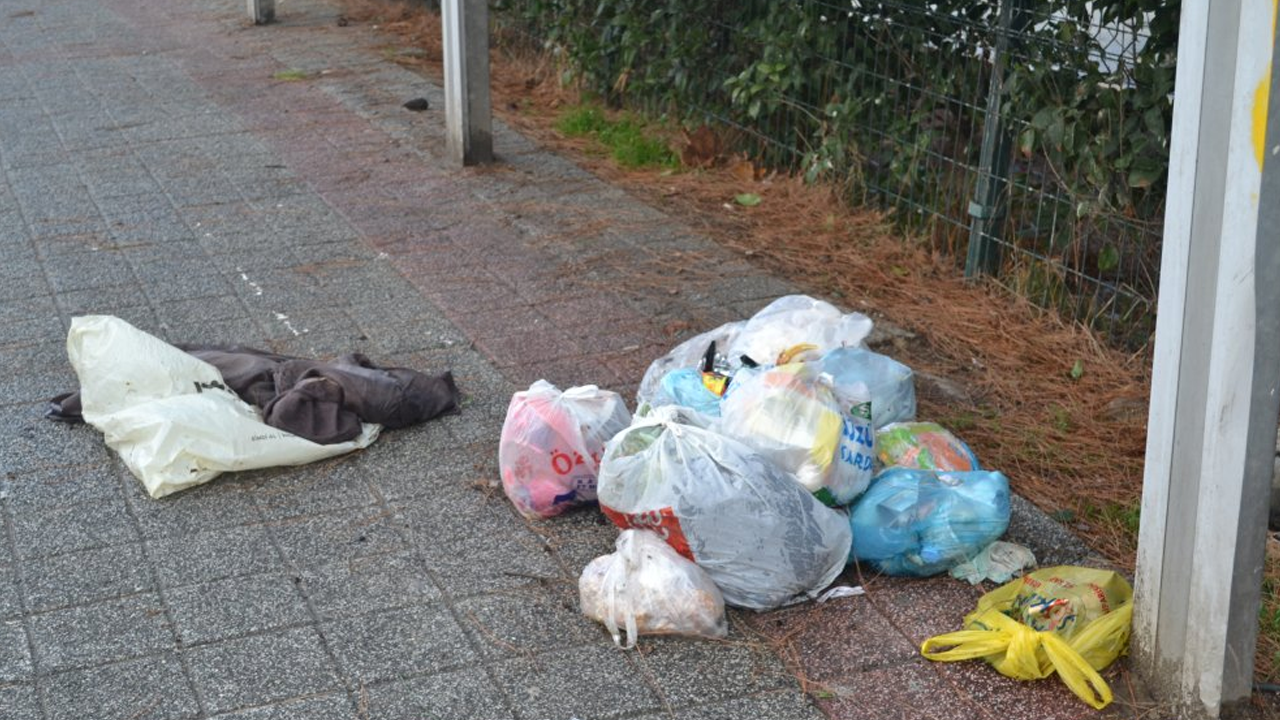 O ülkede çöp kurullarına uymayanlar rezil olacak!