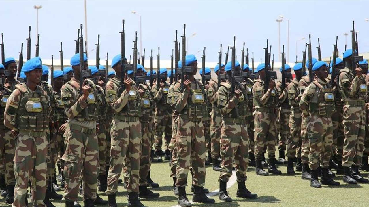O ülkede kanlı operasyon! 50 militan etkisiz hale getirildi