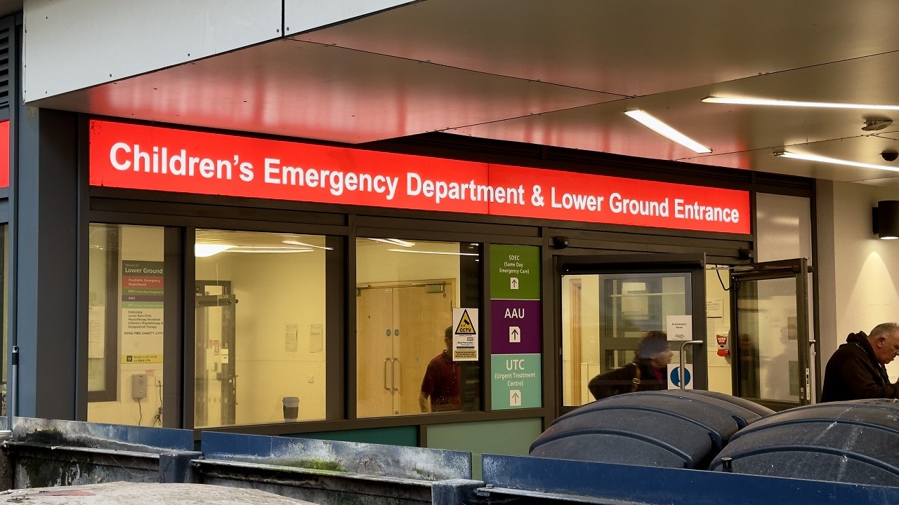 O ülkede M çiçeği paniği