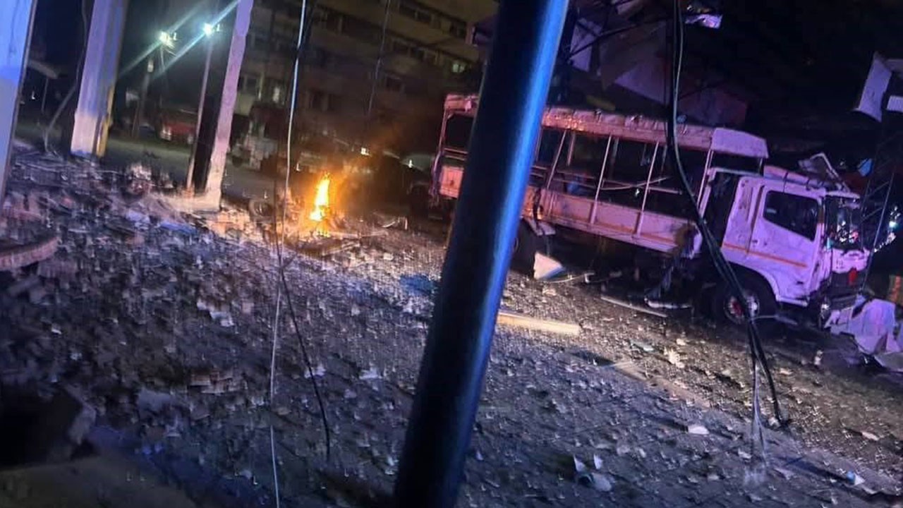 O ülkede silahlı ve bombalı saldırı! Ölü ve yaralılar var