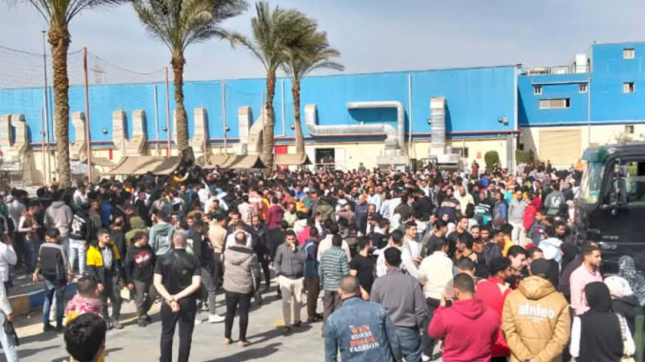 O ülkede Türk tekstilciye grev şoku