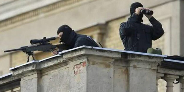 O ülkede Türkiye alarmı! Binlerce polis, asker, keskin nişancılar görevlendirildi... İHA'lar, helikopter emir bekliyor