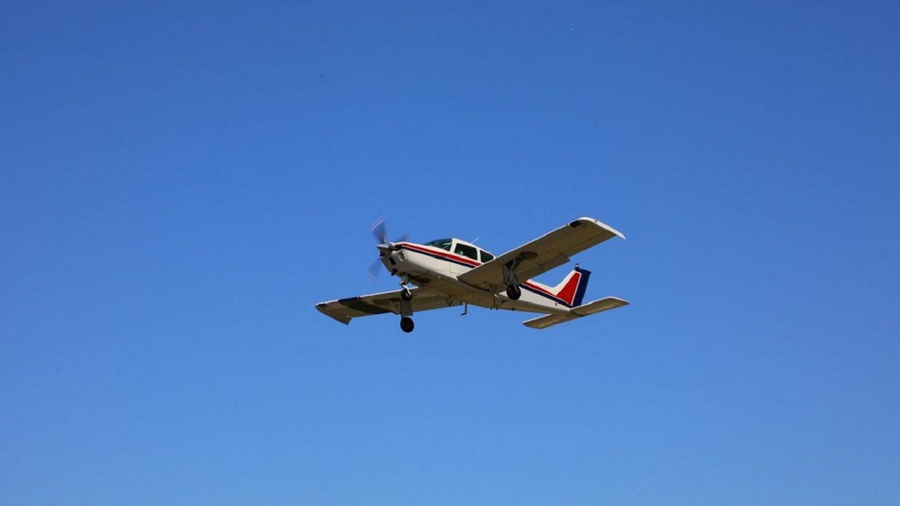 O ülkede uçak düştü!