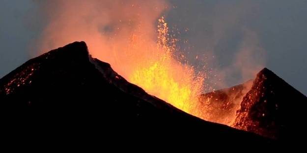 O ülkede uyarı! Yanardağ yakında faaliyete geçebilir